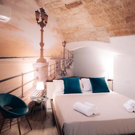 Timeless Apulian Luxury Suite Бари Экстерьер фото