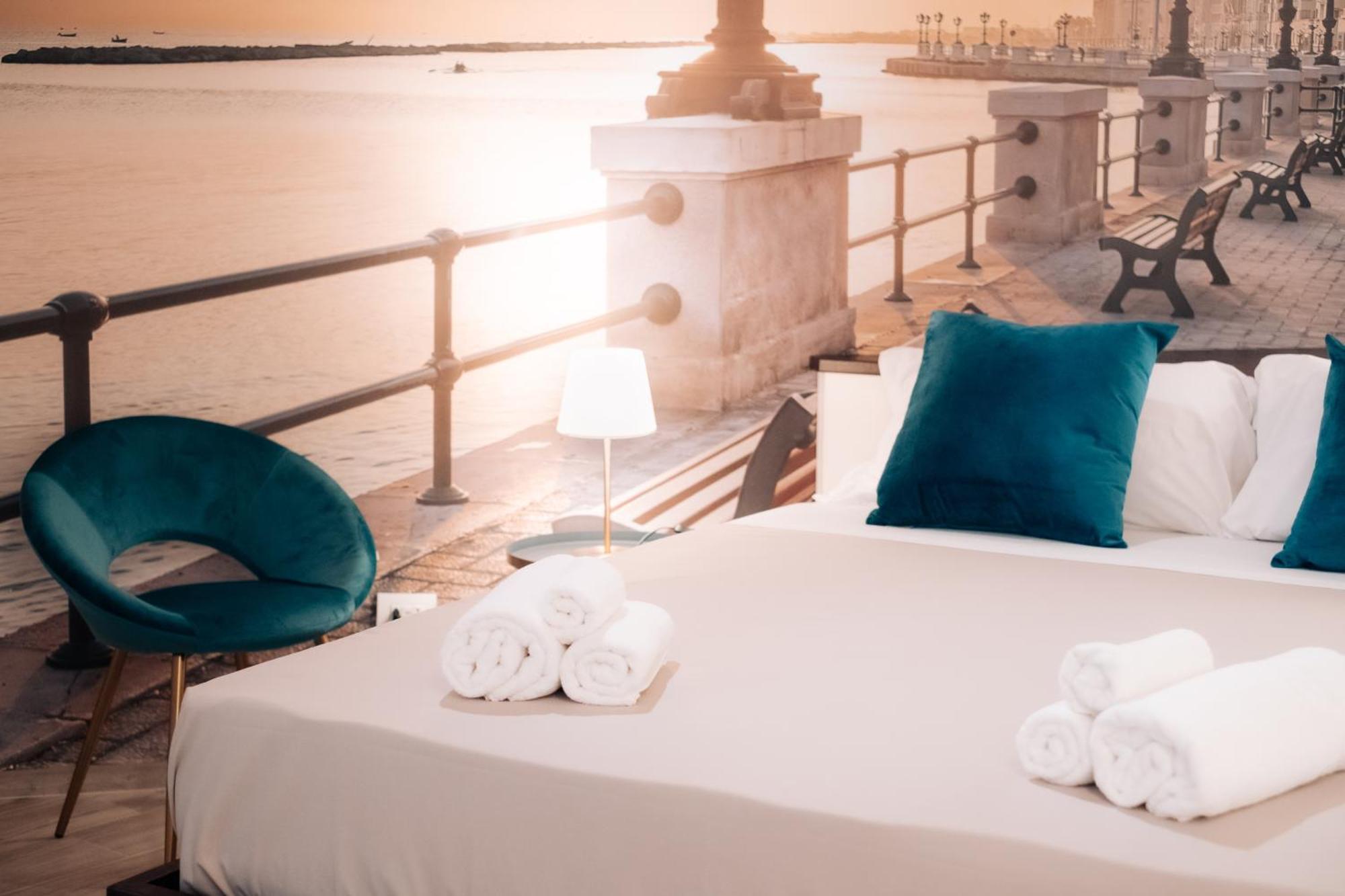 Timeless Apulian Luxury Suite Бари Экстерьер фото