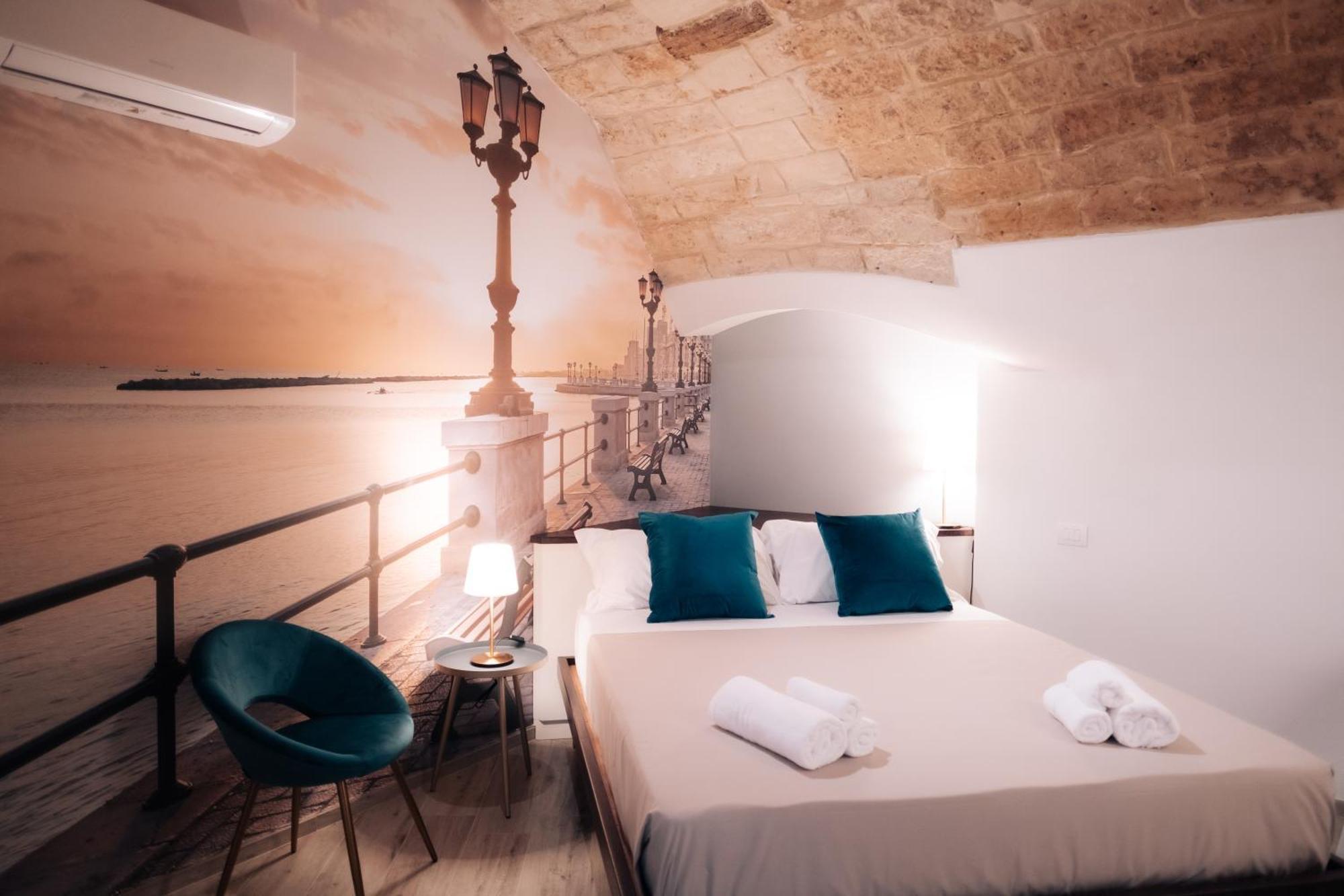 Timeless Apulian Luxury Suite Бари Экстерьер фото